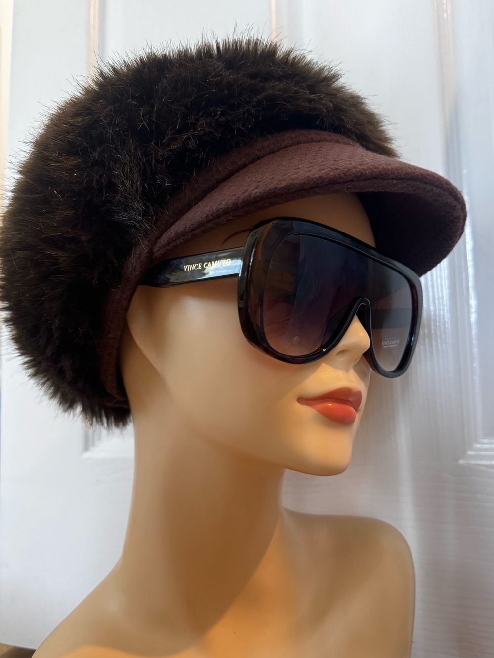 Vintage faux fur hat furry brown brim cap Kyi Kyi